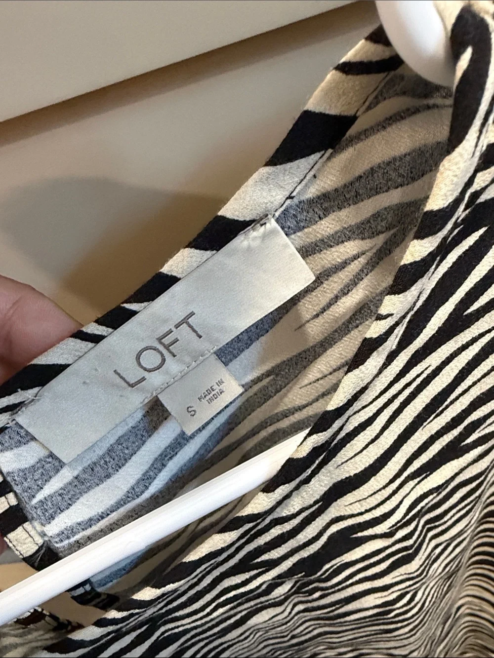 LOFT Black and White Zebra Print Puff-Sleeve Blouse